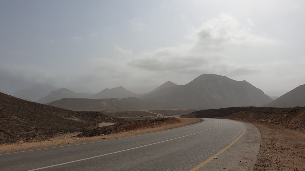 Road from Mughsail Beach Oman to Marneef Cave